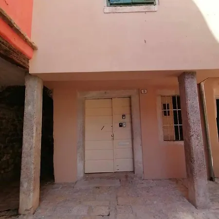 Apartment House Batisacco *